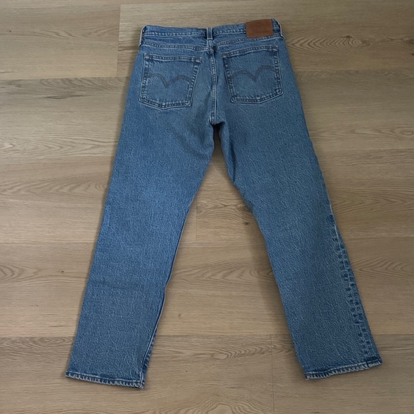 Levi's Women’s Wedgie Straight Classic Denim Jeans - 28 - Picture 6 of 6